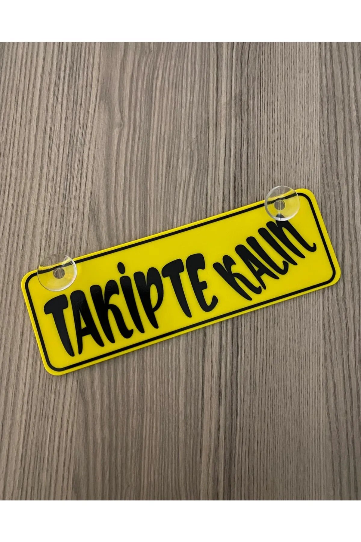 Takipte Kalın Dekor Plaka Vantuzlu
