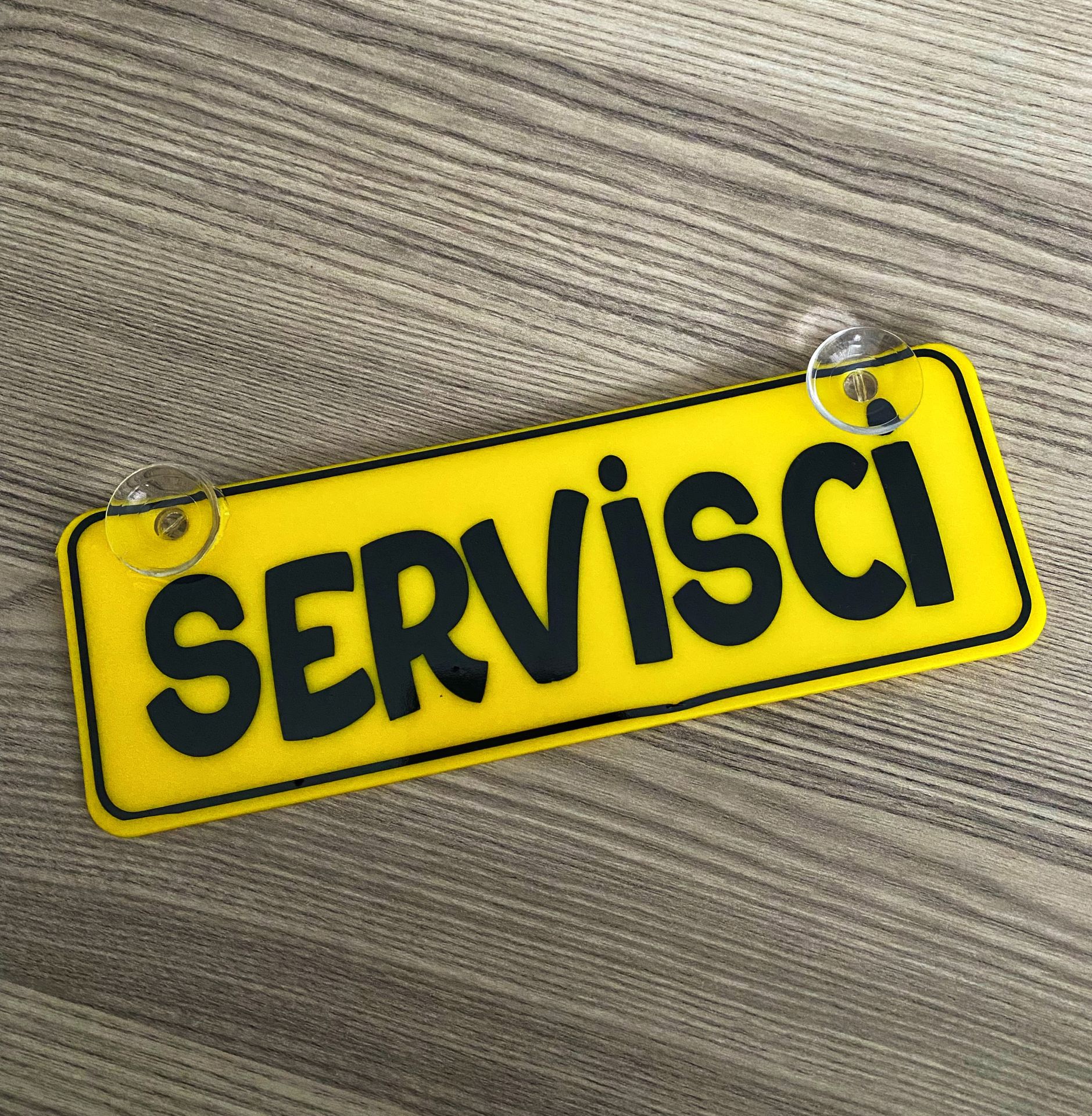 Servisçi Dekor Plaka Vantuzlu