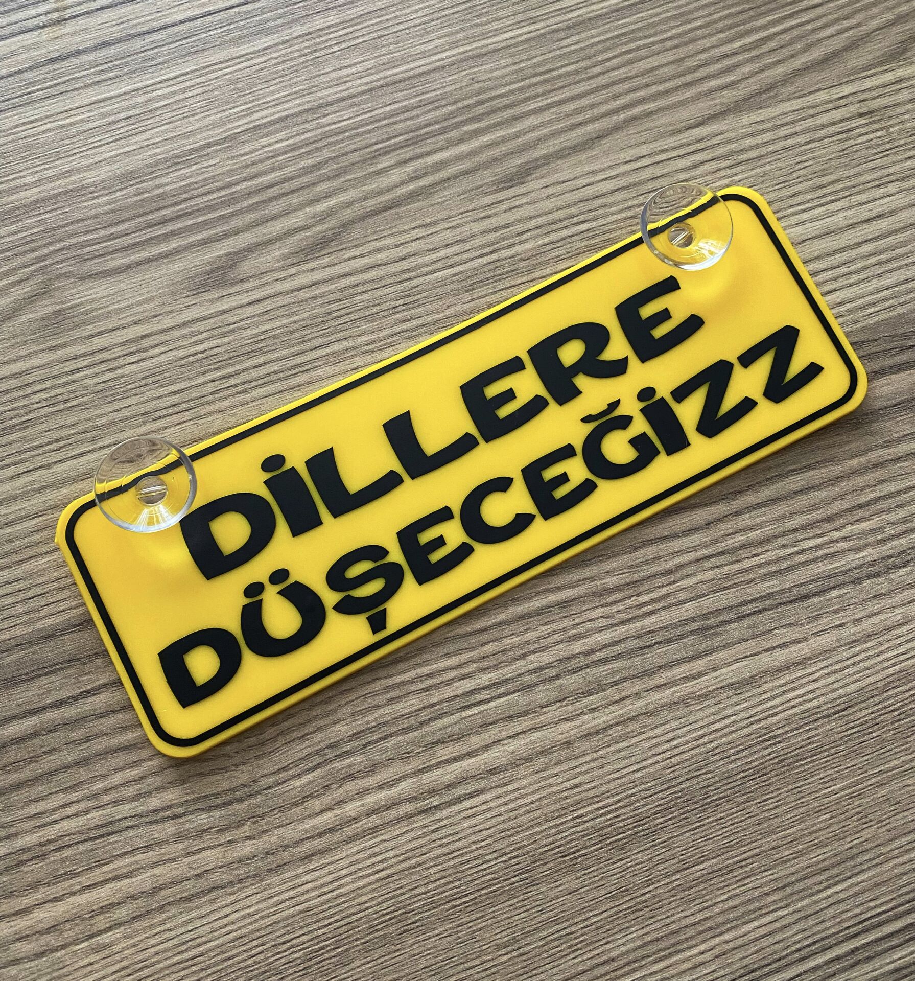 Dillere Düşeceğiz Dekor Plaka Vantuzlu