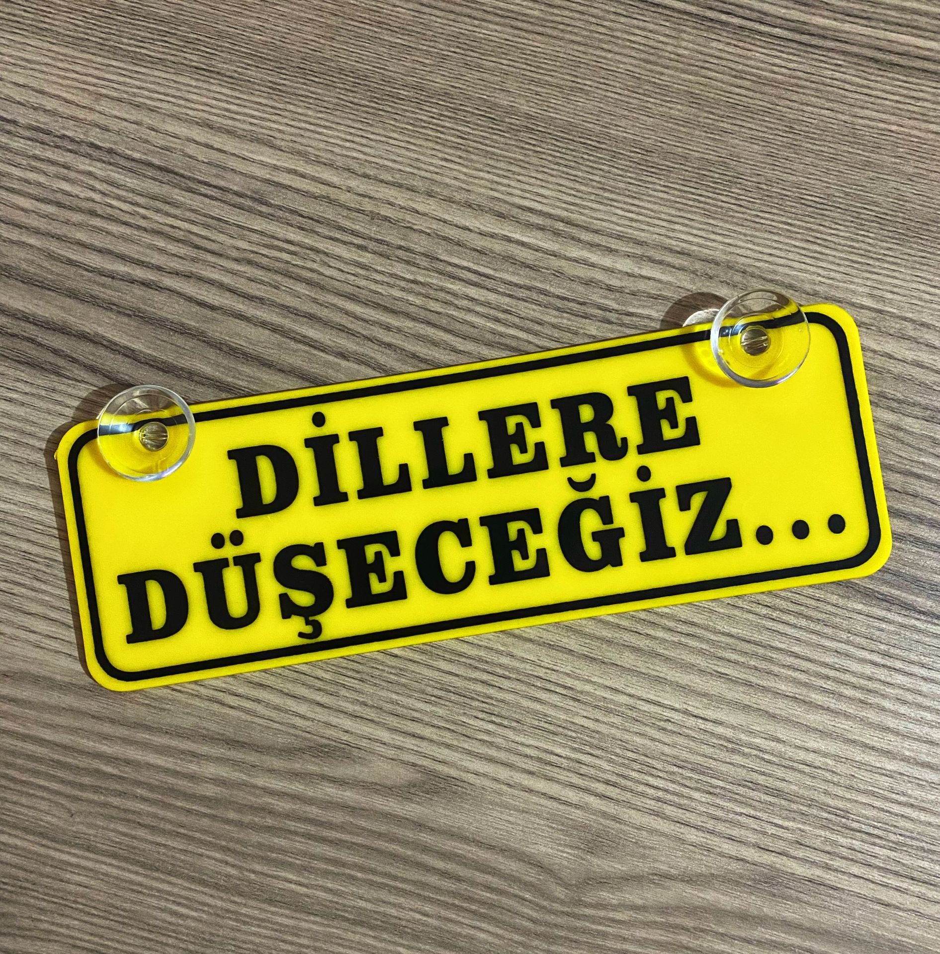 Dillere Düşeceğiz Dekor Plaka Vantuzlu